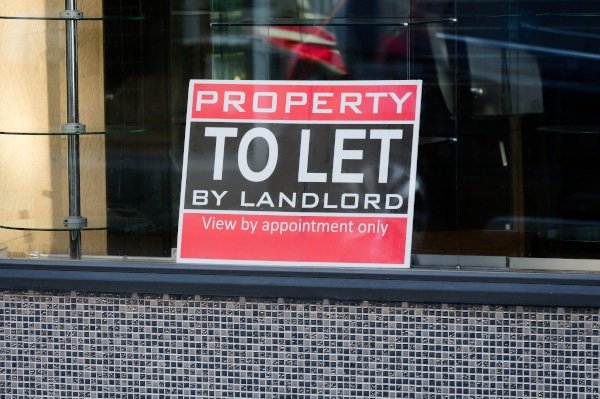 AdobeStock_595615152 - Commercial Leasing-600 Commercial leasing in Scotland - solicitors for landlords and tenants in Fife